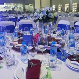 tổ chức tiệc tại nhà