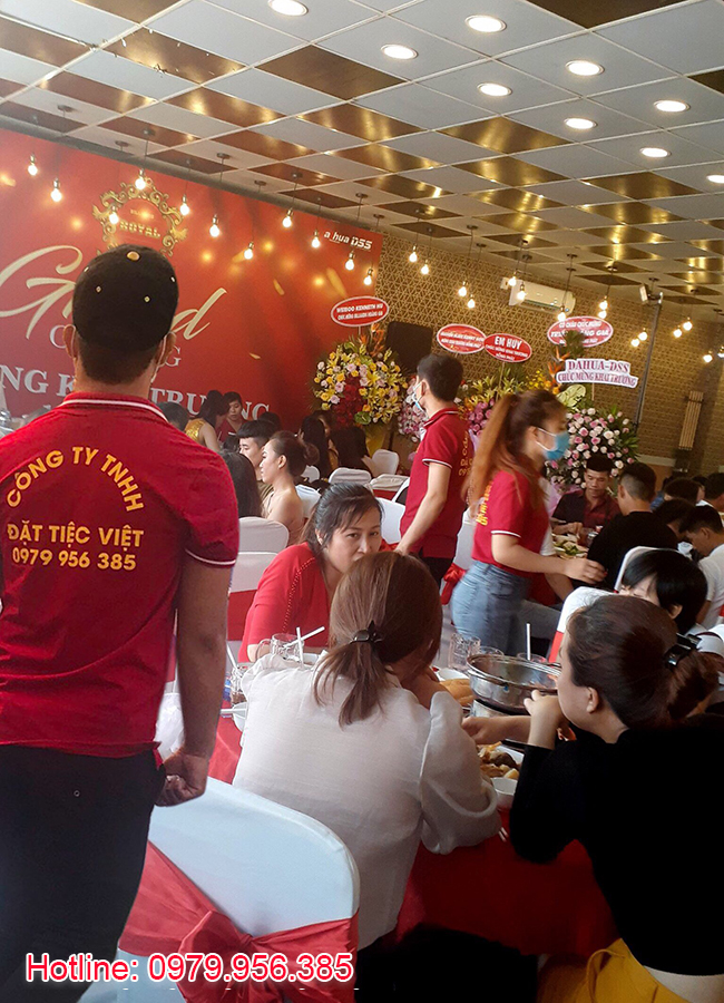Đặt tiệc tại nhà TPHCM