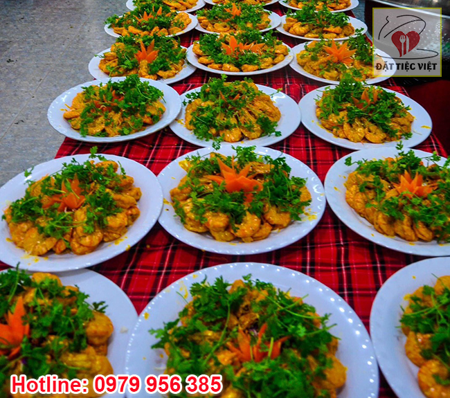 tổ chức tiệc chuyên nghiệp tại cơ quan