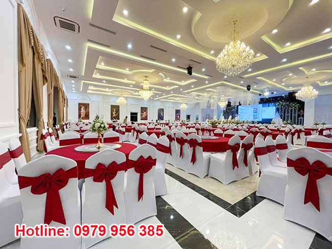 tổ chức tiệc tại công ty