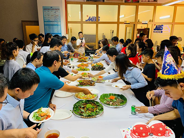 Dịch vụ nấu tiệc liên hoan công ty
