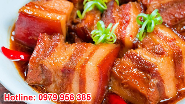 Món thịt heo kho tàu