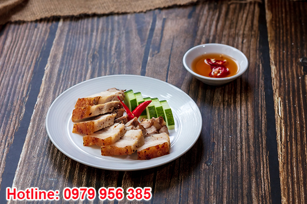 Thịt ba chỉ quay giòn bì