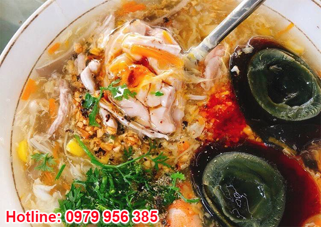 Món súp khai vị với hương vị thanh mát Món súp khai vị với hương vị thanh mát