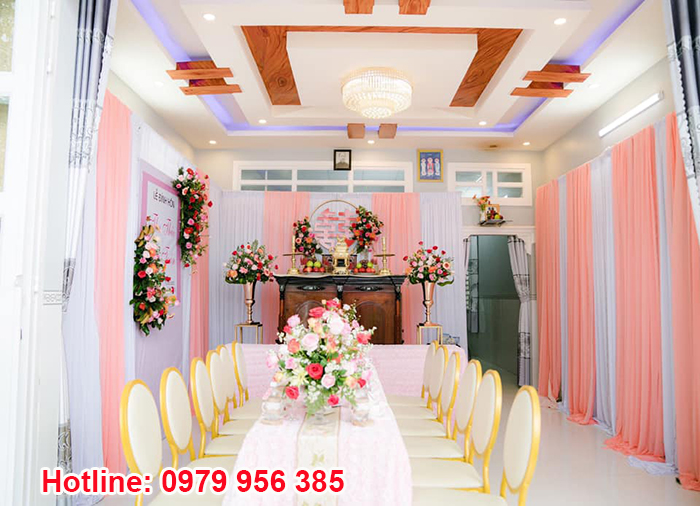 Trang trí gia tiên đơn giản