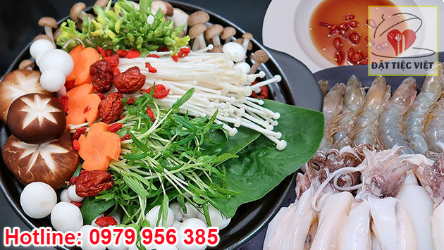 Món lẩu hải sản đãi tiệc