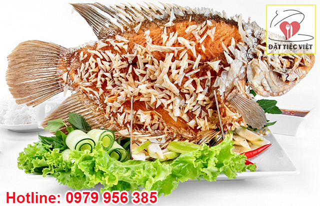 Cá tai tượng chiên xù