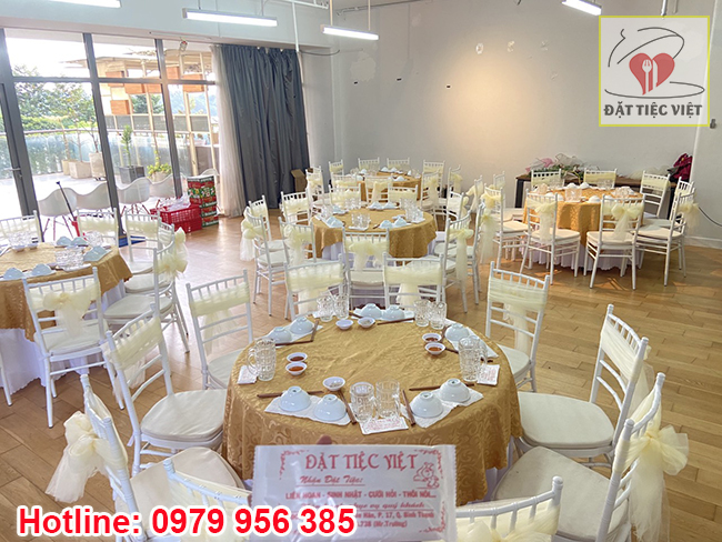 Dịch vụ đặt tiệc đầy tháng thôi nôi tại nhà ở Long Thành