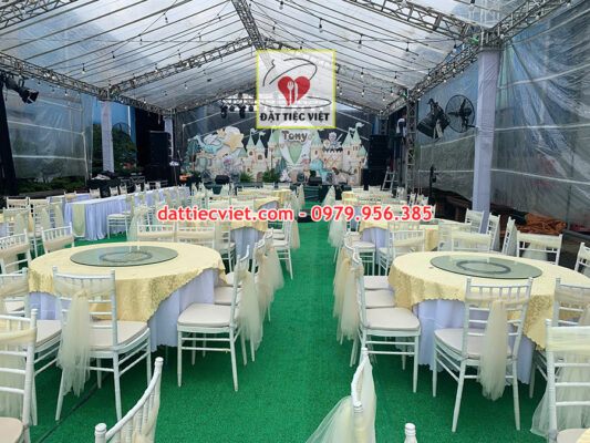 Đặt tiệc phường Tân Định