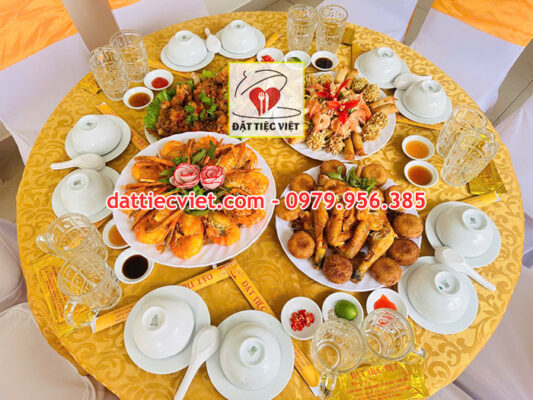 Đặt tiệc tại nhà phường Cát Lái
