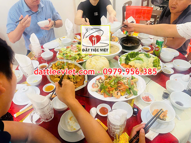đặt tiệc ở Đặt Tiệc Việt