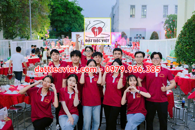 Đặt tiệc tại nhà phường Hiệp Bình