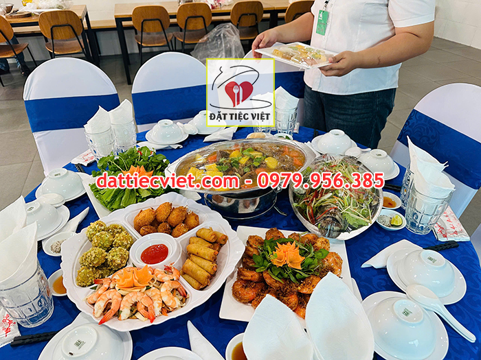 nhận đặt tiệc ở phường Bình Trưng
